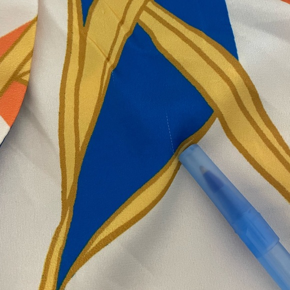 FLYING TOMATO Listen To Her Satin Ivory Yellow Orange Blue Abstract Print Blouse - Picture 12 of 12